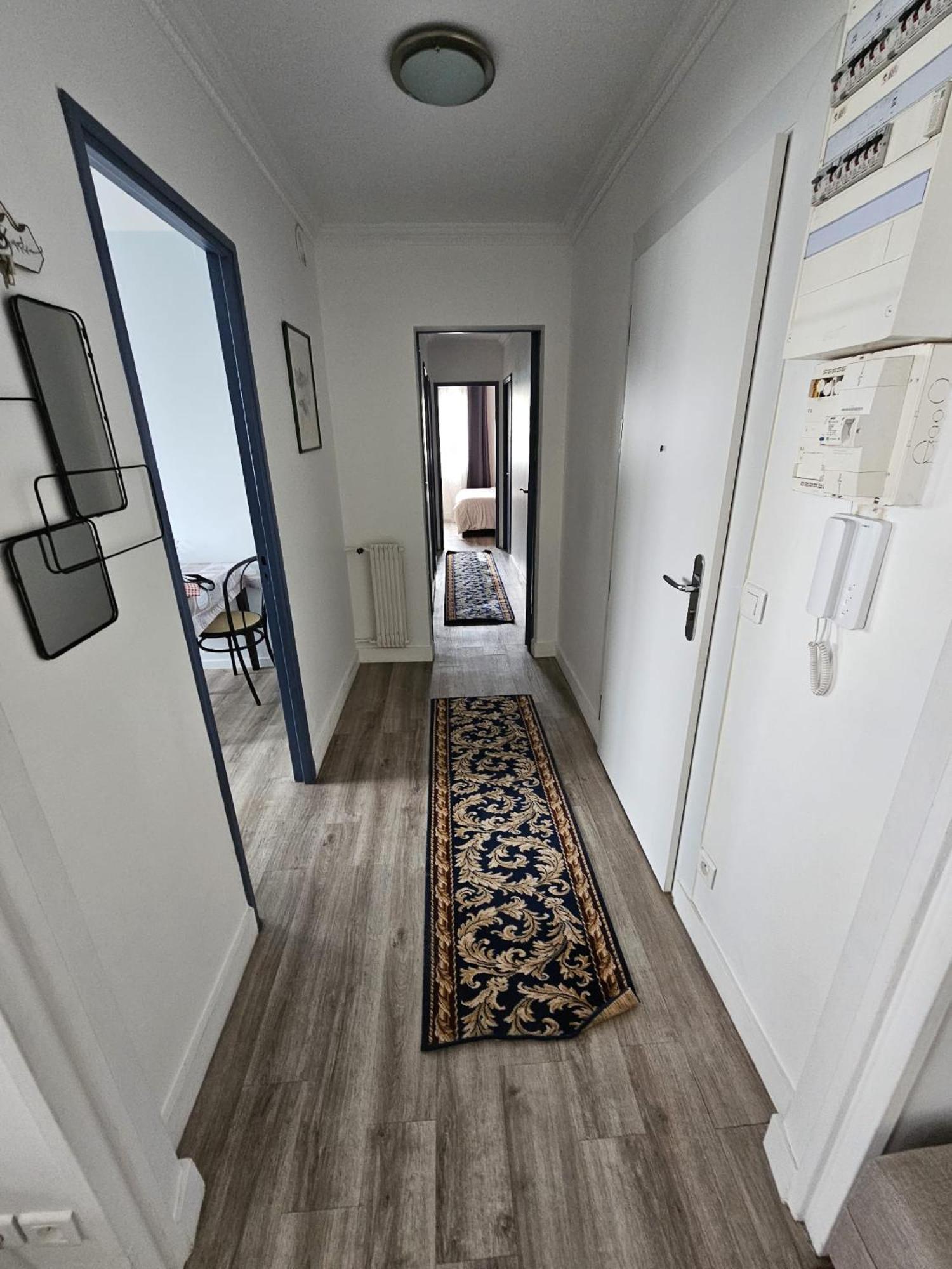 Charmant Pied-A-Terre Entre Paris Et Disneyland - Rer A Et E Lägenhet Villiers-sur-Marne Exteriör bild